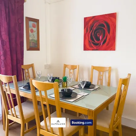 Orion's Place 3br House By Altoluxoexperience Short Lets & Serviced With Free Parking * Бристоль