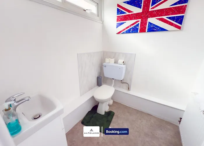 Orion's Place 3br House By Altoluxoexperience Short Lets & Serviced With Free Parking 아파트