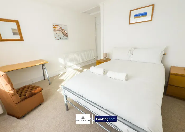 아파트 Orion's Place 3br House By Altoluxoexperience Short Lets & Serviced With Free Parking