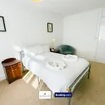 Orion's Place 3br House By Altoluxoexperience Short Lets & Serviced With Free Parking *