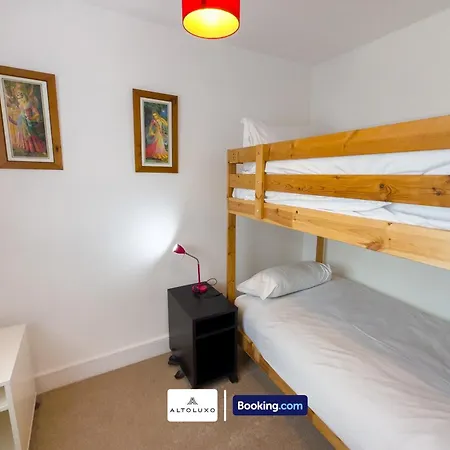 Orion's Place 3br House By Altoluxoexperience Short Lets & Serviced With Free Parking Apartment Bristol