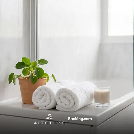 Apartment Orion's Place 3br House By Altoluxoexperience Short Lets & Serviced With Free Parking