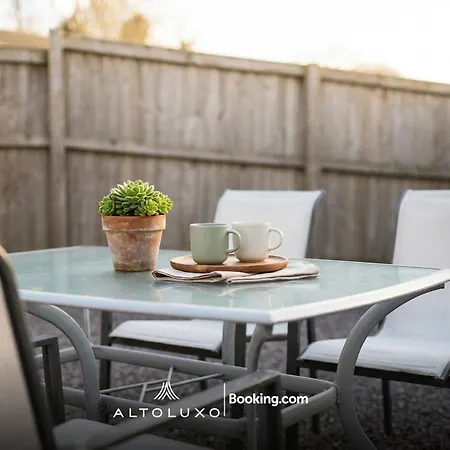 Apartment Orion's Place 3br House By Altoluxoexperience Short Lets & Serviced With Free Parking *