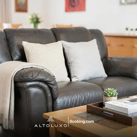 Apartment Orion's Place 3br House By Altoluxoexperience Short Lets & Serviced With Free Parking Bristol