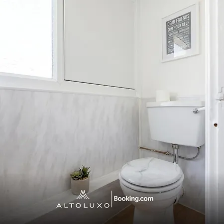 Orion's Place 3br House By Altoluxoexperience Short Lets & Serviced With Free Parking Apartment
