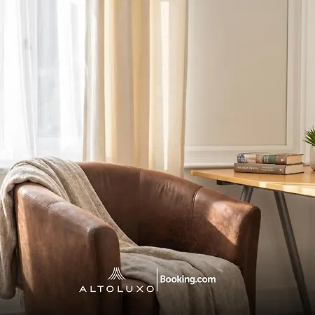 Orion's Place 3br House By Altoluxoexperience Short Lets & Serviced With Free Parking Bristol