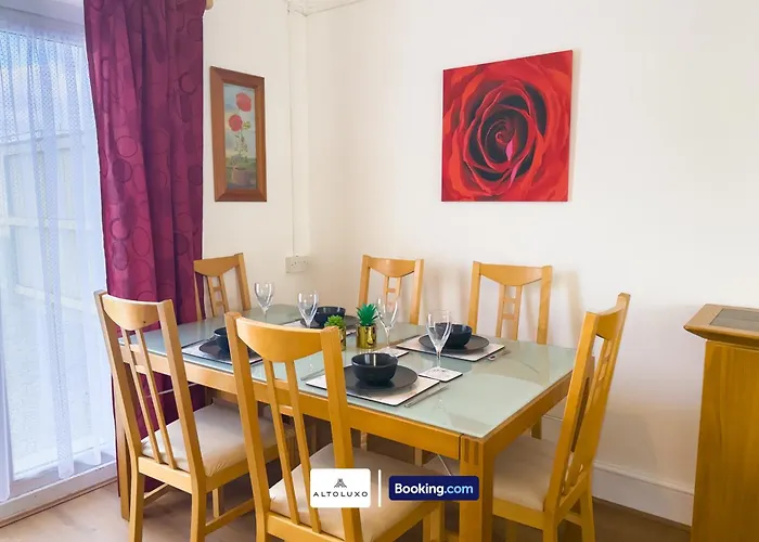 Orion's Place 3br House By Altoluxoexperience Short Lets & Serviced With Free Parking * Бристоль