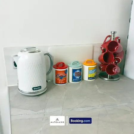 Orion's Place 3br House By Altoluxoexperience Short Lets & Serviced With Free Parking 布里斯托