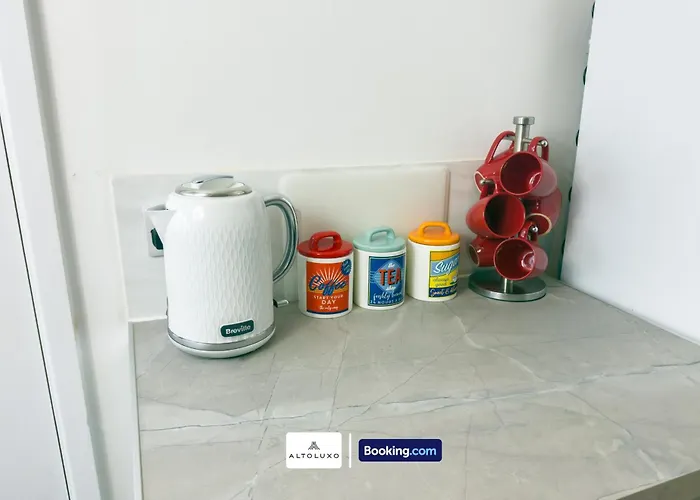 Orion's Place 3br House By Altoluxoexperience Short Lets & Serviced With Free Parking Bristol