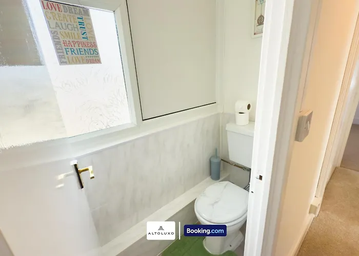 Orion's Place 3br House By Altoluxoexperience Short Lets & Serviced With Free Parking Apartmán